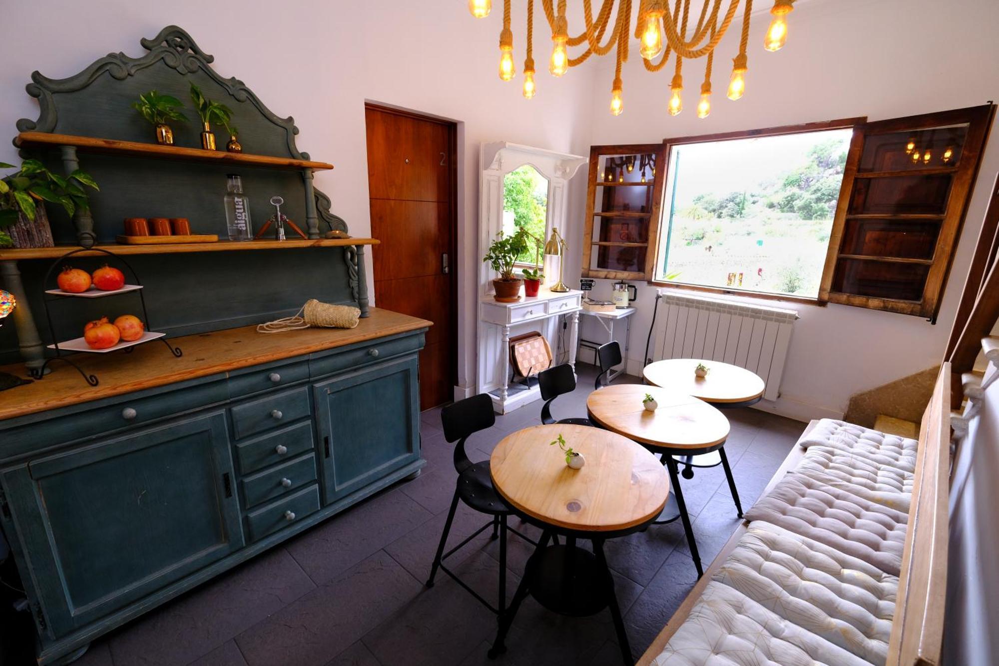Casa Caimari Guest House, For Mountain Lovers! Exteriör bild